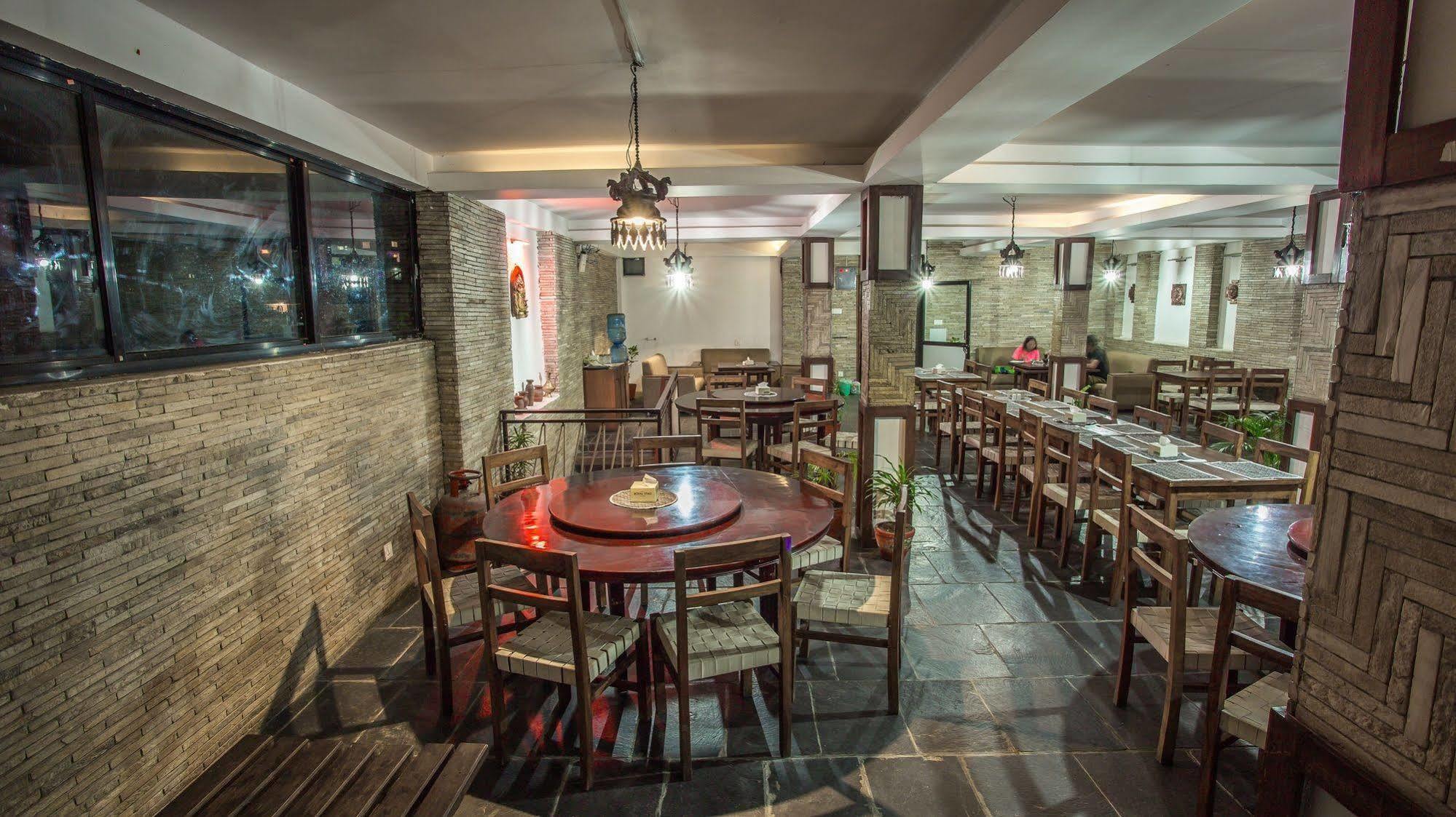 פוקהרה Kotee Home Hotel מראה חיצוני תמונה