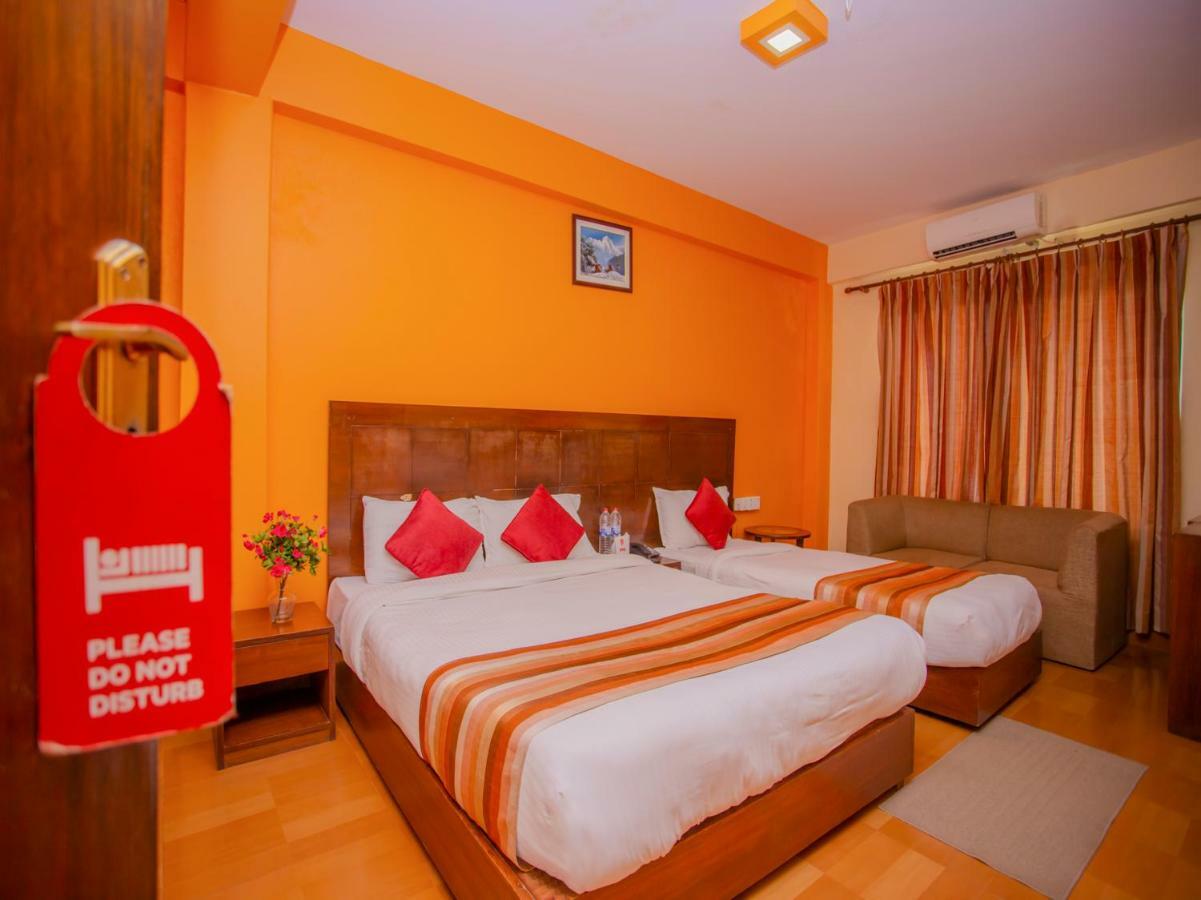 פוקהרה Kotee Home Hotel מראה חיצוני תמונה