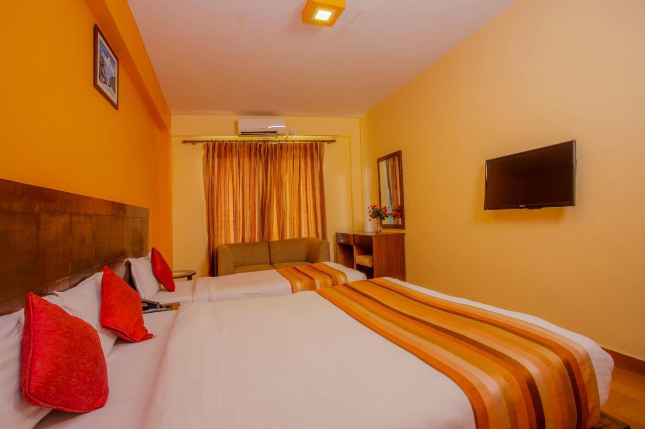פוקהרה Kotee Home Hotel מראה חיצוני תמונה